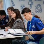 «Студенчество – это яркая жизнь»: депутаты-единороссы поддержали финалистов конкурса «Студент года»