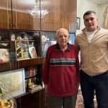 Депутат «Единой России» Вячеслав Сорокин в Ростове-на-Дону навестил ветерана Великой Отечественной войны Юлия Ниловича Чередникова