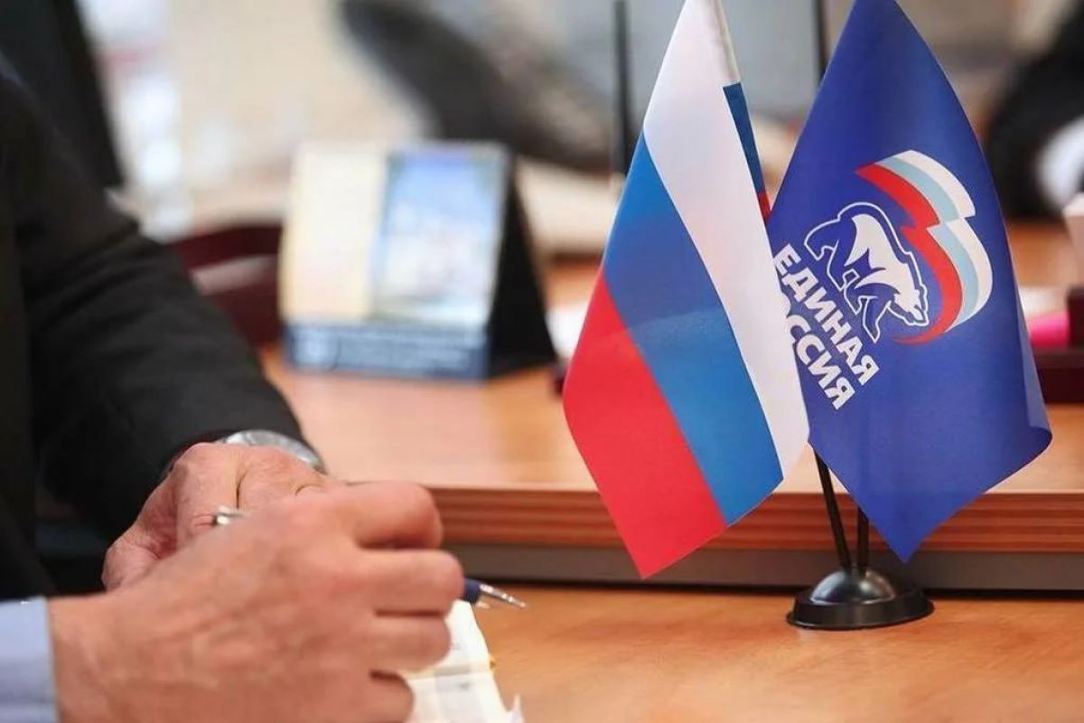 «Единая Россия» в Дагестане проведет Всероссийский день приема педагогов