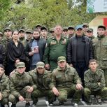 «Единая Россия» организовала для молодёжи Дербента встречу с участником СВО