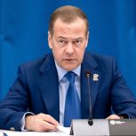 Социальные обязательства, обороноспособность, национальные цели: «Единая Россия» обеспечит финансирование народной программы в проекте бюджета