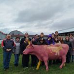 Единороссы провели для школьников Долгоруково Липецкой области профориентационную экскурсию на агрофирму