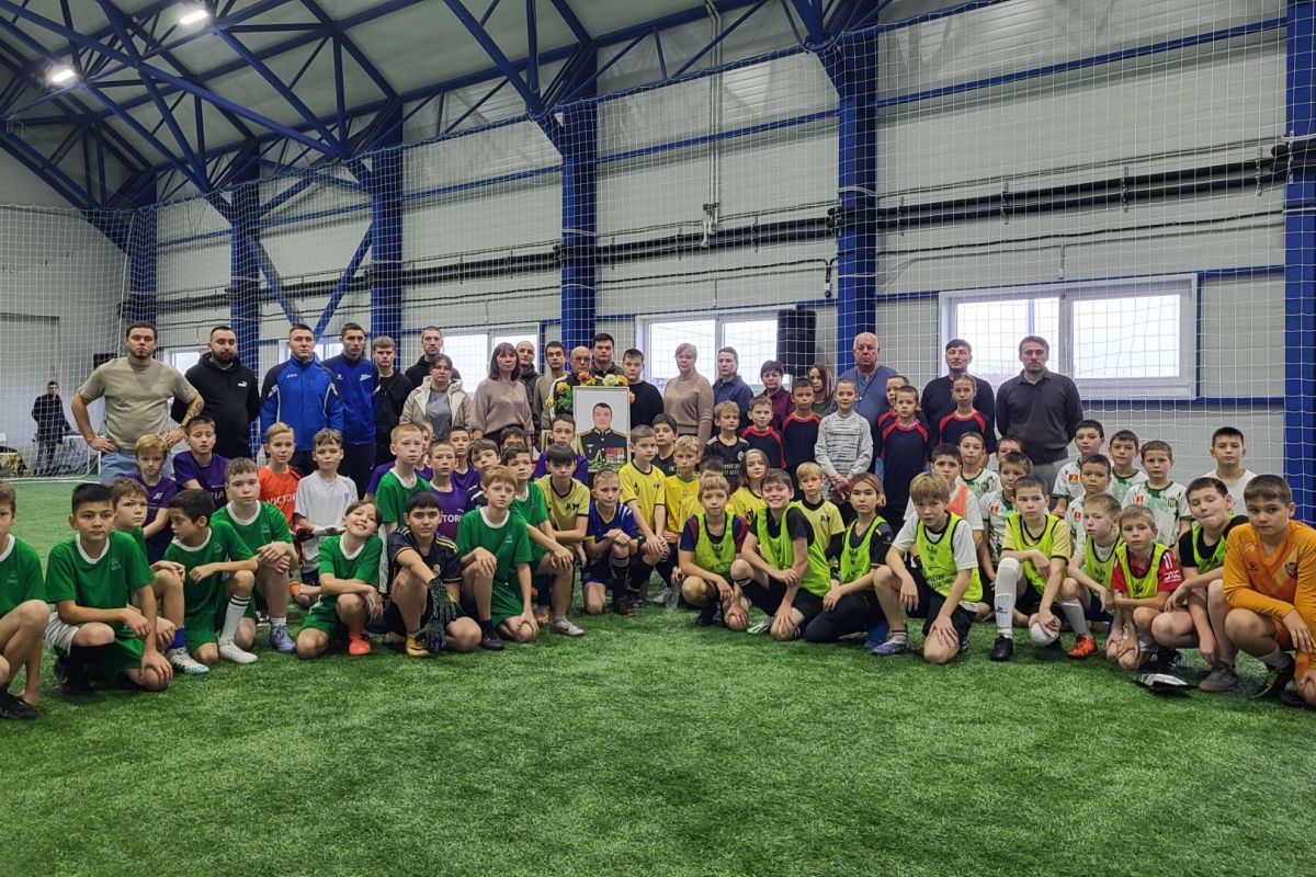 В Пестрецах прошел футбольный турнир в память о земляке-герое