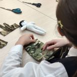 В Штабе общественной поддержки «Единой России» прошел мастер-класс для детей участников СВО