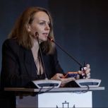 Партийцы поделились опытом внедрения ИИ на конференции «AI-ТРАНСФОРМАЦИЯ: адаптируйся и развивайся»
