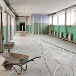 Капремонт школы в Шимановском округе выполнен чуть больше, чем наполовину