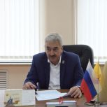 Ремонт дорог в частном секторе и доступность инфраструктуры в столице обсудили на приеме граждан Леонидом Черкесовым