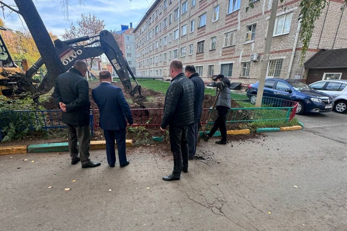 Отопительный сезон на контроле: в Чебоксарах прошел рейд партийного проекта «Школа ЖКХ»