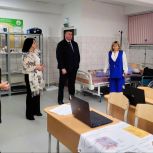 Андрей Ковальский оценил состояние социальных объектов в Покачах