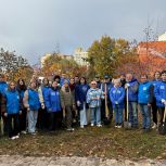 Ко Дню Отца в  Самаре состоялась общественная акция по высадке саженцев ели