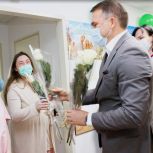 Встречи и адресные поздравления: единороссы провели просветительские мероприятия для будущих родителей