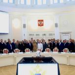 О развитии молодежного предпринимательства и образовательных стандартов вузов говорили в Минобрнауки