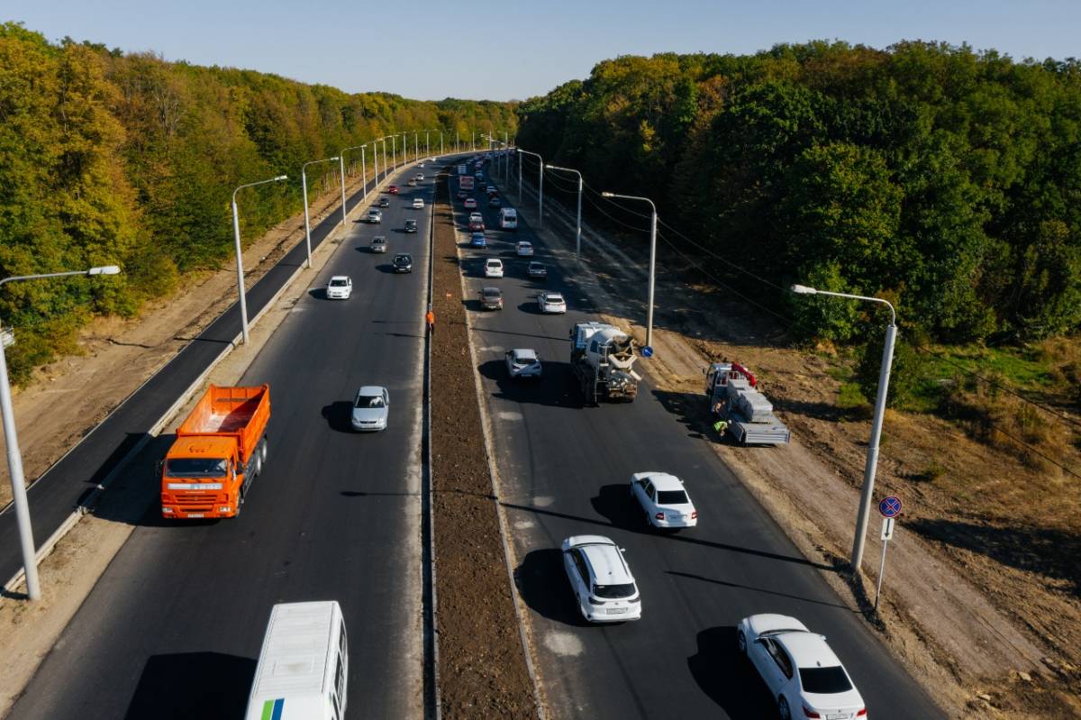 В Ставрополе идет ремонт дорог на улицах Западный обход и Трунова