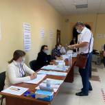 Глава Труновского округа проголосовал на выборах депутатов Госдумы