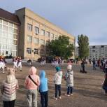 Депутат Саратовской городской Думы Вячеслав Тарасов помог организовать праздник двора в Ленинском районе