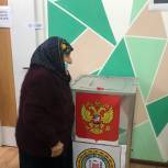 Старейшие жительницы Чеченской Республики проголосовали на многоуровневых выборах-2021