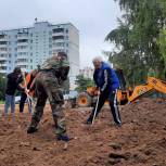Краснознаменские единороссы приняли участие в акции «Наш лес. Посади свое дерево»