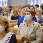 Педагоги Ивановской области получили единовременную выплату по инициативе представителей партии «Единая Россия»