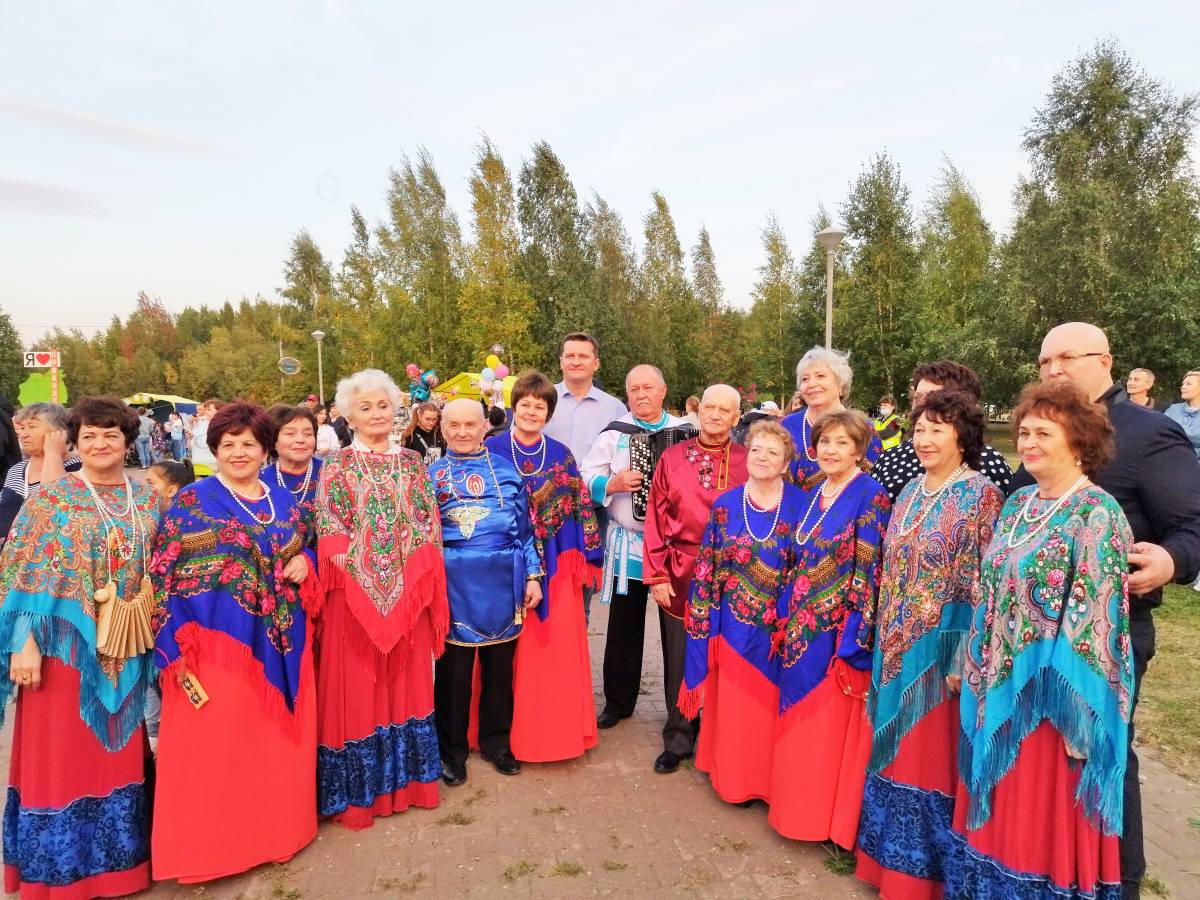 Александр Зеленский принял участие в праздничных мероприятиях в поселке  Пойковский