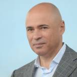 Игорь Артамонов отказался от мандата депутата Госдумы