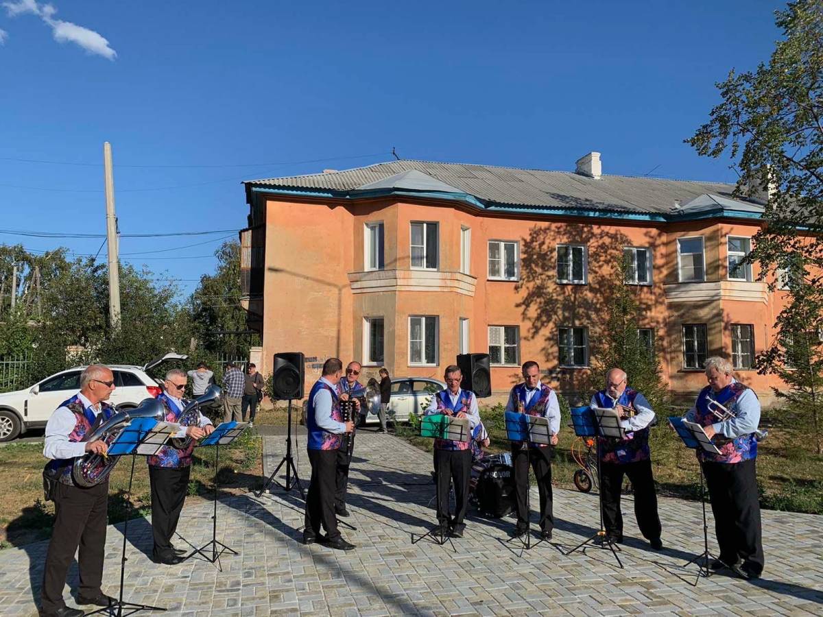 В Копейске открыт новый сквер