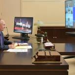 Владимир Путин: Многие решения по развитию страны и укреплению соцсферы были инициированы «Единой Россией»