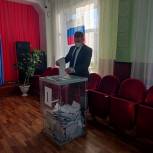 Глава Тарбагатайского района проголосовал на выборах депутатов Госдумы