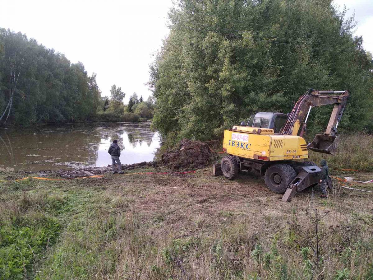 В селе Бибирево Ивановского района очистили пруд