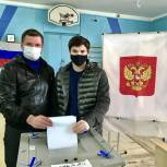Сергей Буяков проверил соблюдение противоэпидемических норм на избирательном участке