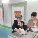 В Мостовском районе проголосовала ветеран ВОВ