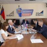 Депутаты «Единой России» обсудили модернизацию алюминиевого завода в Новокузнецке