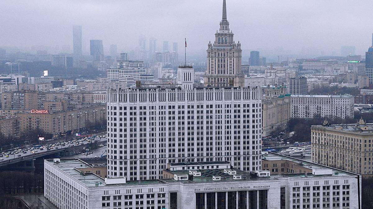 Правительство расширило программу субсидирования трудоустройства  безработных — с инициативой ввести ее выступала «Единая Россия»