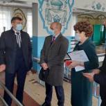 Депутаты Курултая выявили проблемы с организацией горячего питания в школах республики