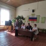 Областные парламентарии провели встречу с жителями села Богдановка Тоцкого района