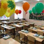 «Хорошее образование открывает много возможностей»: депутаты и активисты «Единой России» поздравили школьников и учителей Самарской области с 1 сентября