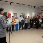 Петербургские единороссы приняли участие в открытии выставки «Сердечная история»