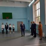 В сельской школе Оренбургской области при поддержке «Единой России» капитально отремонтировали спортзал