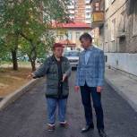 Депутат Народного Хурала добился передачи детской площадки на баланс УК и ремонта придомовой территории