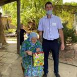 В Кореновском районе в 100-летний юбилей проголосовала труженица тыла