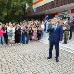 Депутаты-единороссы поздравили уральцев с началом учебного года