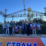 При поддержке партпроекта «Детский спорт» в Волгограде прошли игры Всероссийского фестиваля детского дворового баскетбола 6х6