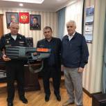 В Каспийске при поддержке «Единой России» военнослужащим в зоне СВО передали новое оборудование