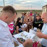 «Единая Россия» по поручению астраханского губернатора установит детскую площадку в селе Сергино