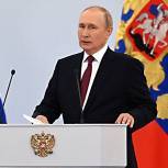 Владимир Путин о Западе: Правду утопили в миллионе фейков, используя агрессивную пропаганду