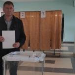Почетный гражданин города Балаково Сергей Василенко проголосовал на выборах и призвал всех последовать его примеру