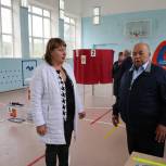 В Самарской области избирательные участки начали работы с исполнения гимна России