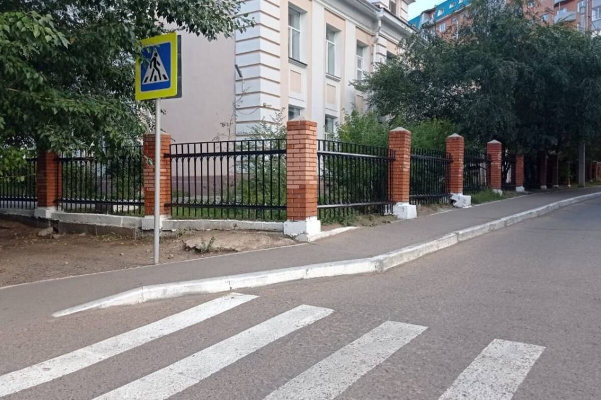 По результатам​ мониторинга ​ безопасности рядом со школами ​ Улан-Удэ устранен ряд нарушений