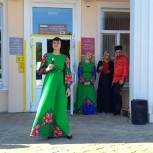 Праздничная атмосфера царит на всех 50 избирательных участках Новоалександровского городского округа