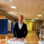 Владимир Токарев благодарит избирателей Сеймского округа