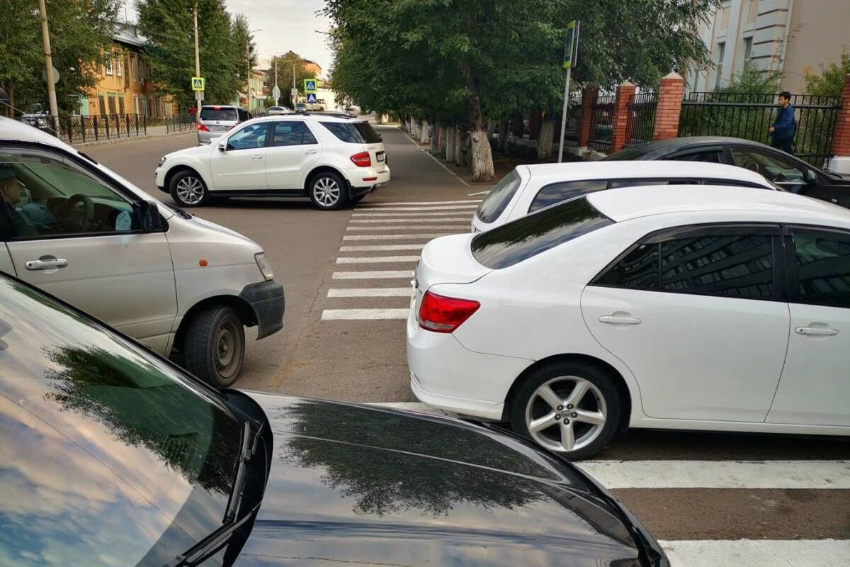 У школ Улан-Удэ проходят ​ рейды по дорожной безопасности